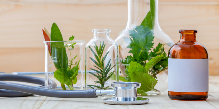 gia-cong-my-pham-o-dau-1