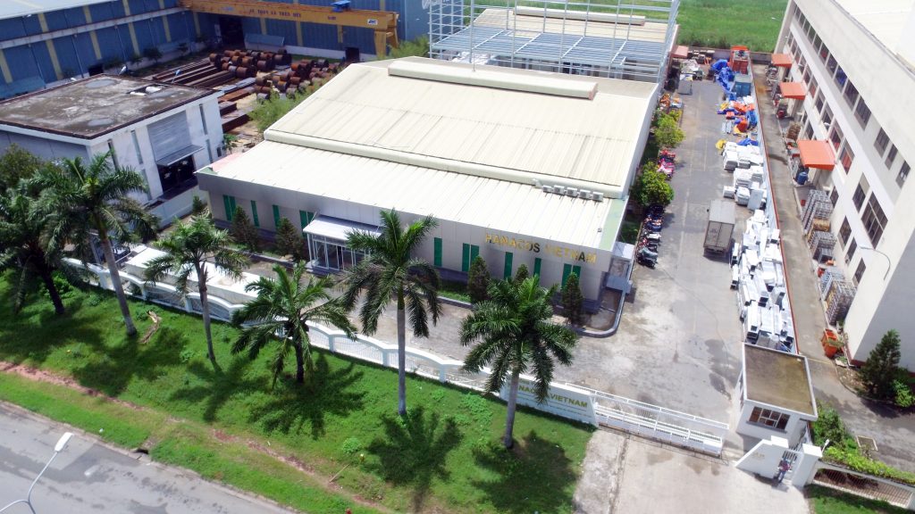 gia-cong-my-pham-uy-tin-o-ho-chi-minh-2